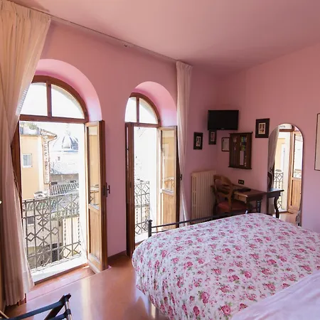 Pallotta Hotel 2*