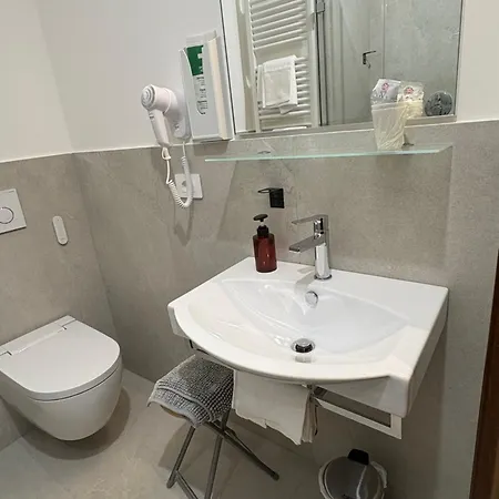 Pallotta Hotel